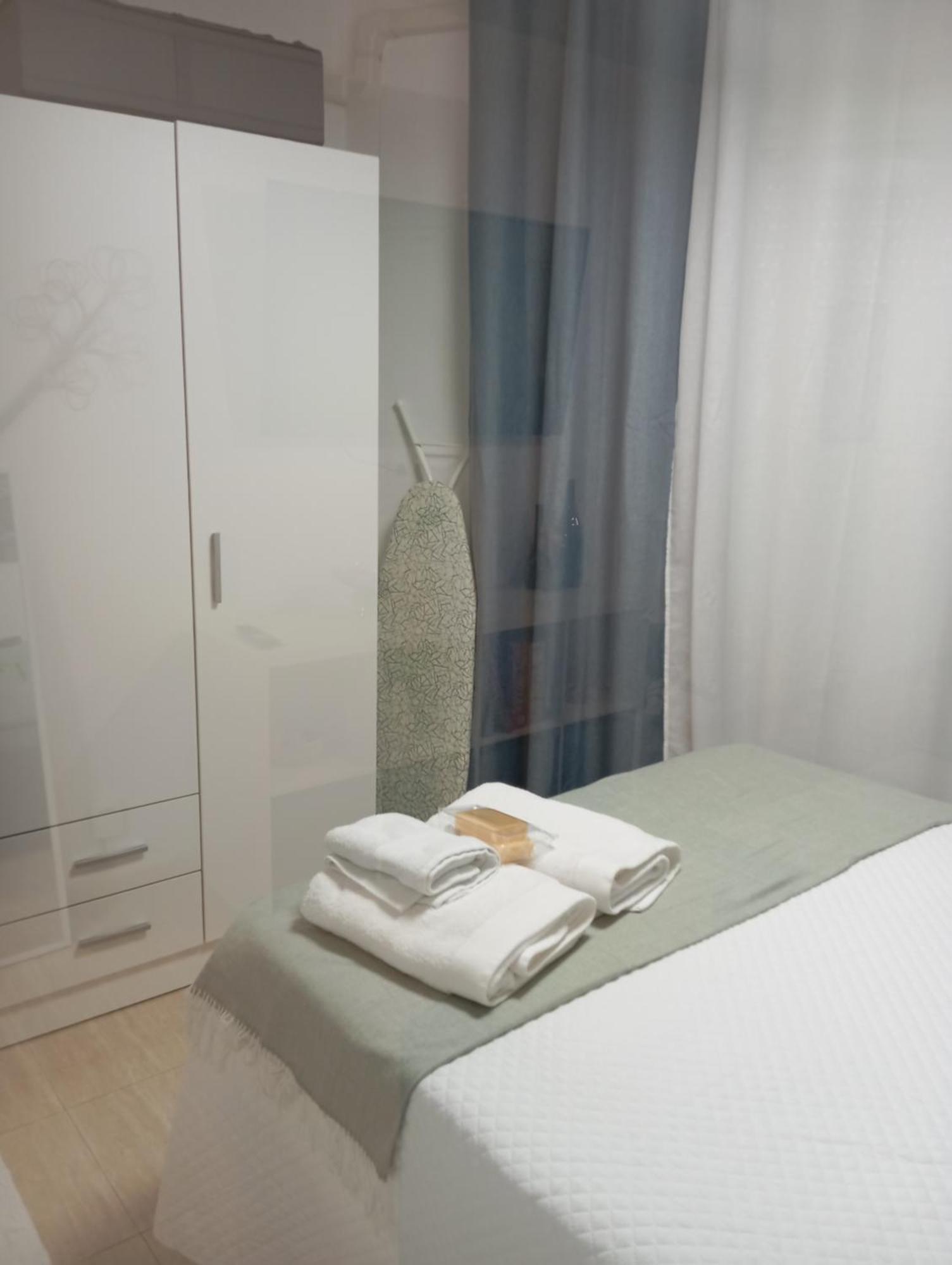 Apartamento Leyaros Рокетас-де-Мар Екстер'єр фото